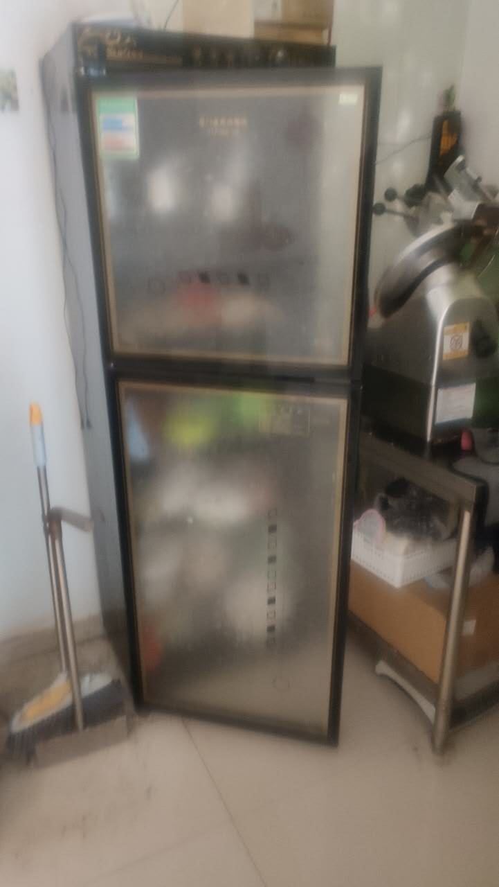 劉府旋轉(zhuǎn)小火鍋