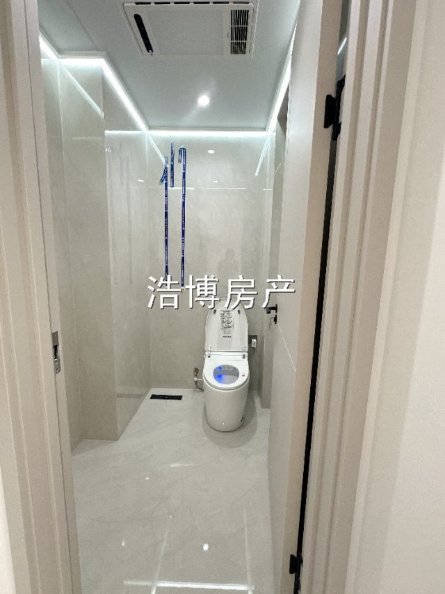 七號(hào)公館電梯房14樓