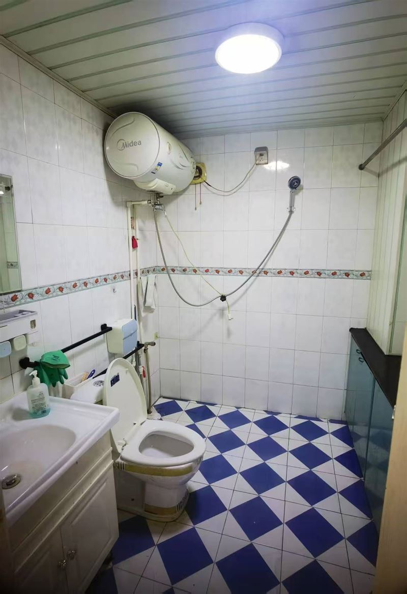 出租出賣朝陽廣場3樓廂房