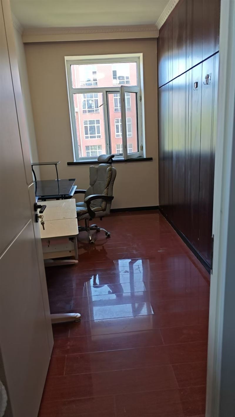 便宜賣學(xué)府華庭