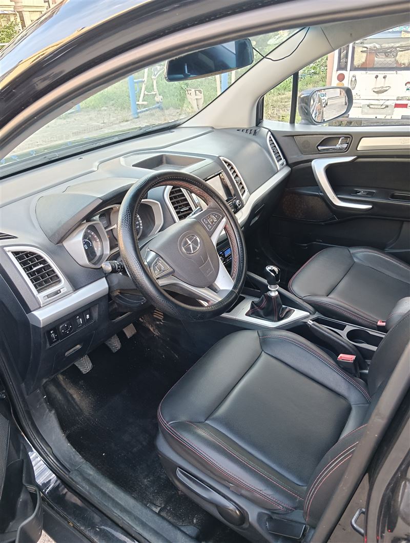 15年江淮瑞風(fēng)s3手動(dòng)6速高配