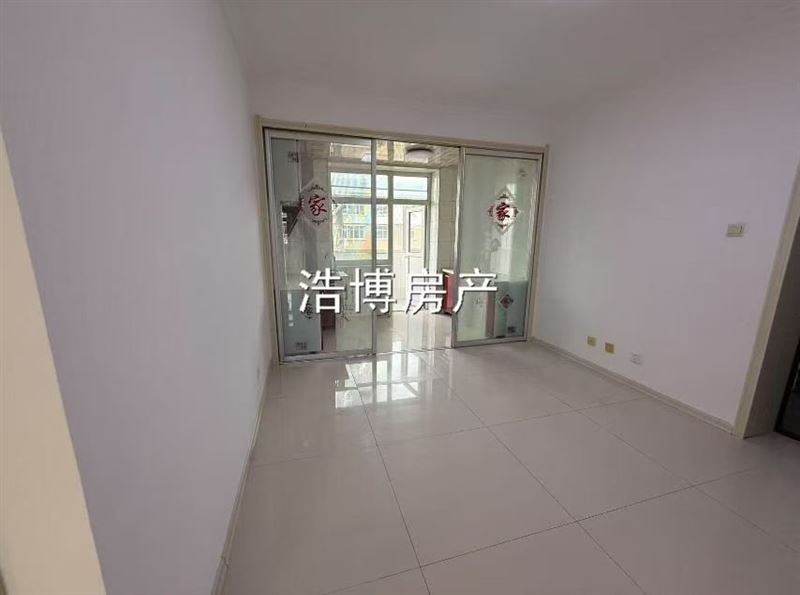 海天家園5樓 69.4平 南北通透 2室一廳一衛(wèi)