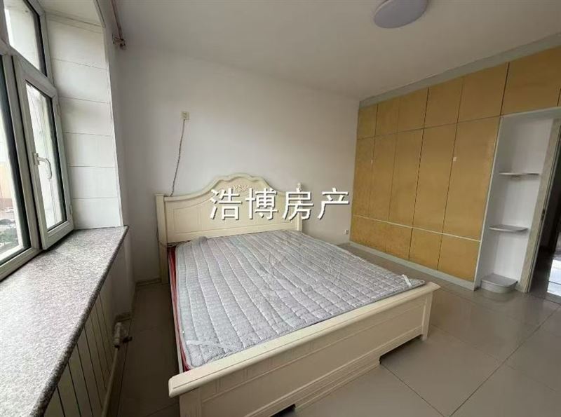 海天家園5樓 69.4平 南北通透 2室一廳一衛(wèi)