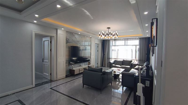 大潤(rùn)發(fā)高層精裝