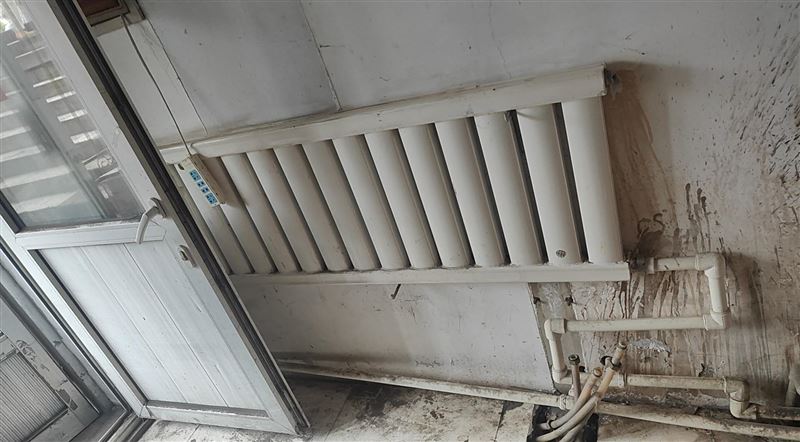 急賣茄子河交通公寓地下耳房