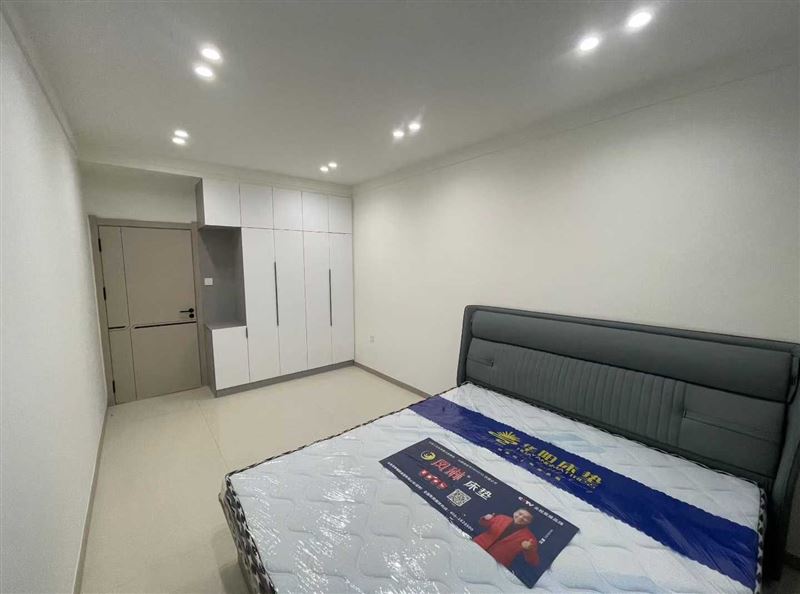 出售 學(xué)府家園