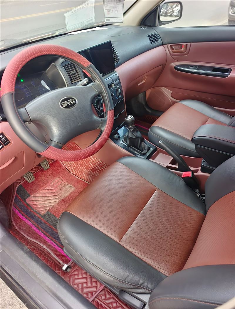 噶噶便宜比亞迪F3