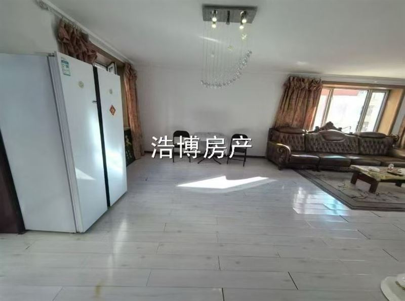 建行花園3樓119.8平