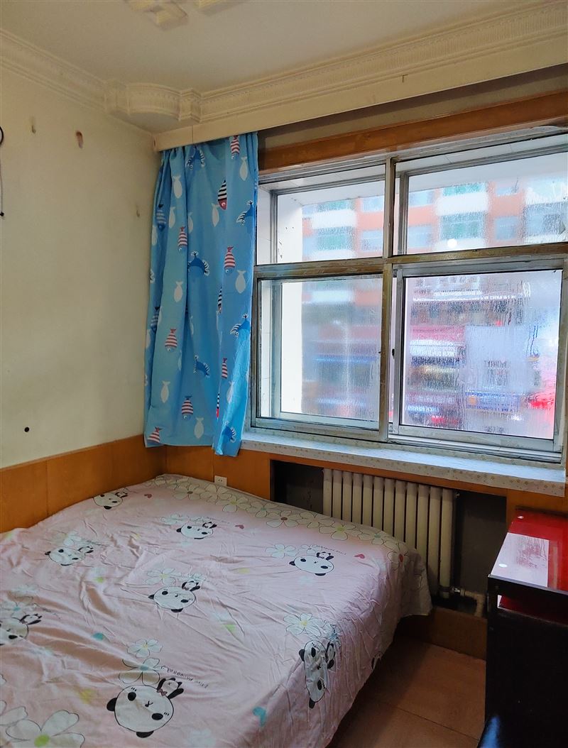 步行街，單間出租