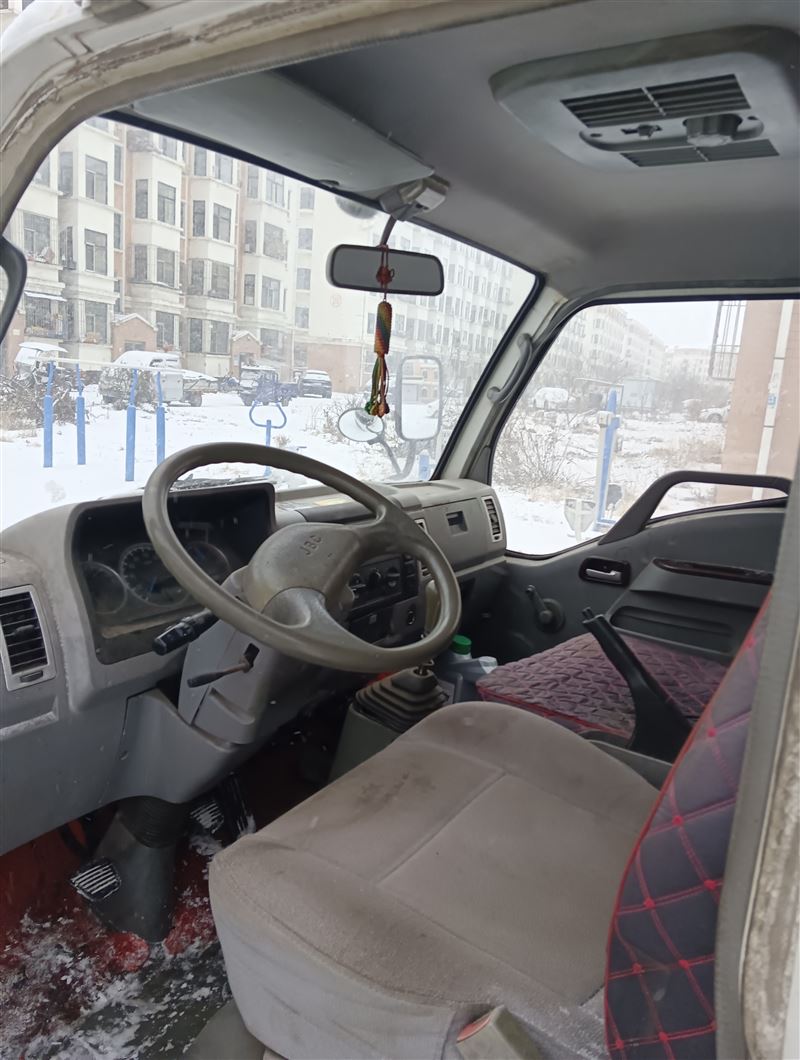 14年柴油4.2米箱貨助力轉(zhuǎn)向汽剎雙胎