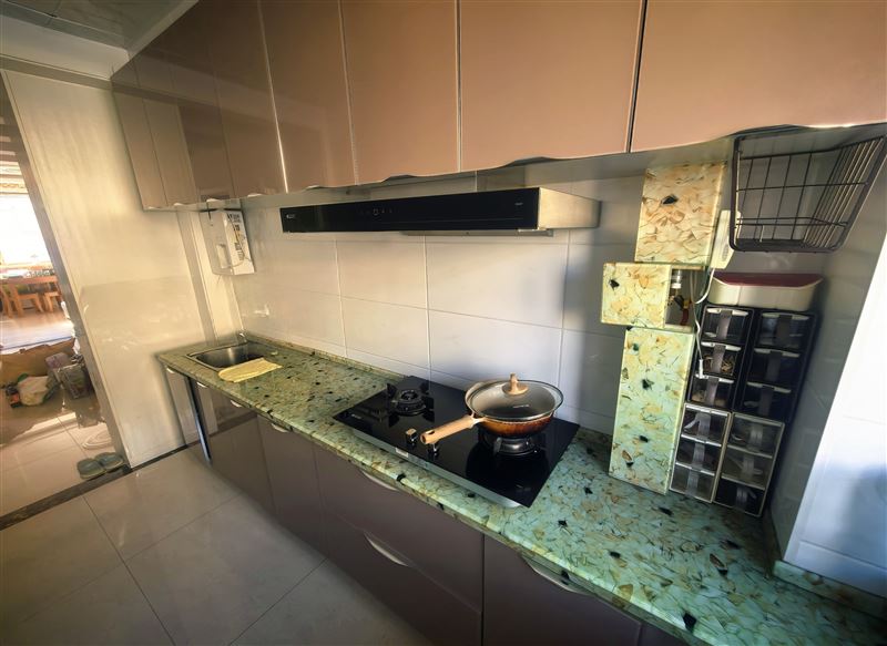 金水灣 3 樓 85.36 平方滿 56 年 42 萬(wàn)