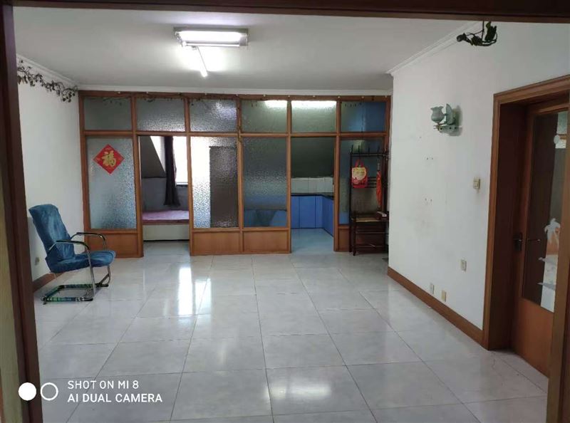 售朝陽(yáng)小區(qū)閣樓