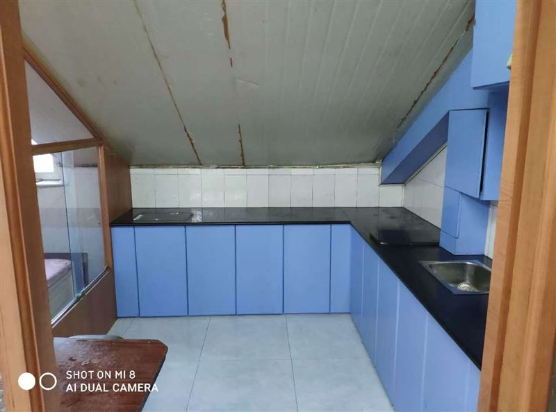 售朝陽(yáng)小區(qū)閣樓