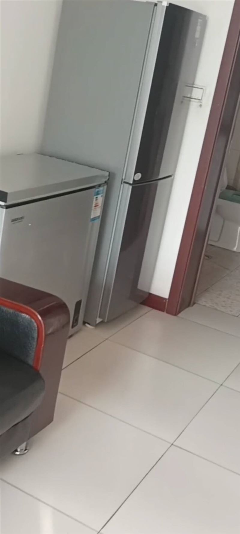 三樓出租 聯(lián)系電話(huà)13945591704