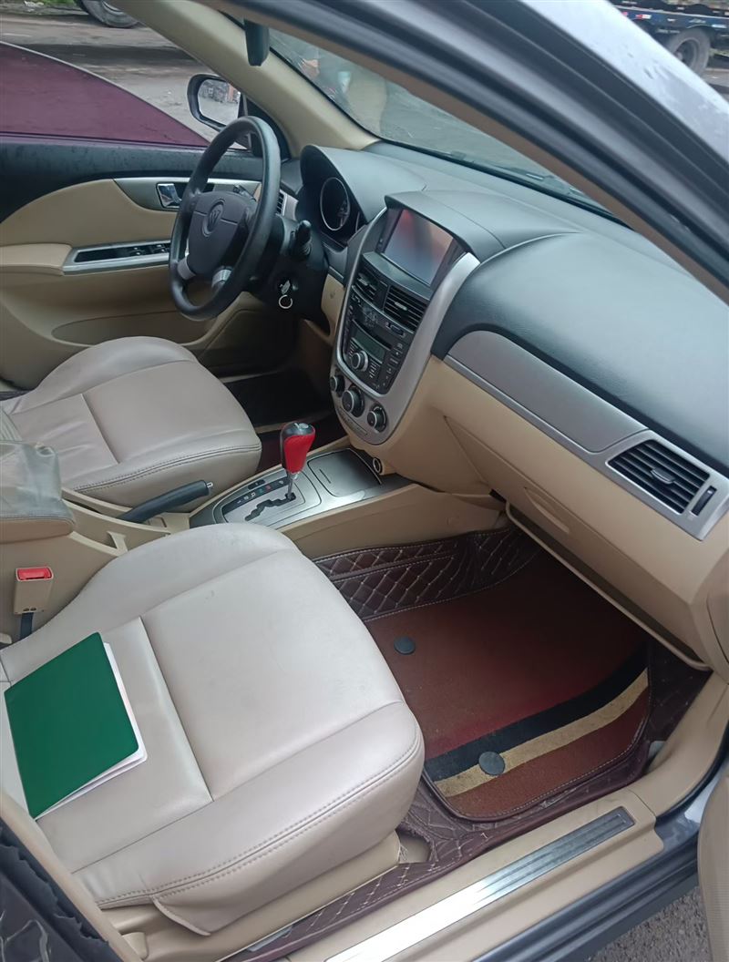 11年別克凱越自動擋高配原值12萬