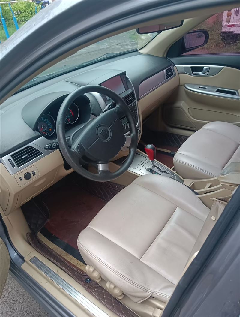 11年別克凱越自動擋高配原值12萬