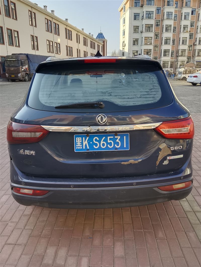 16年東風(fēng)580手動高配7坐