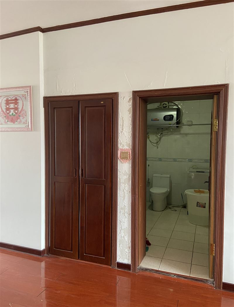 吉賣萬寶一號(hào)樓五樓